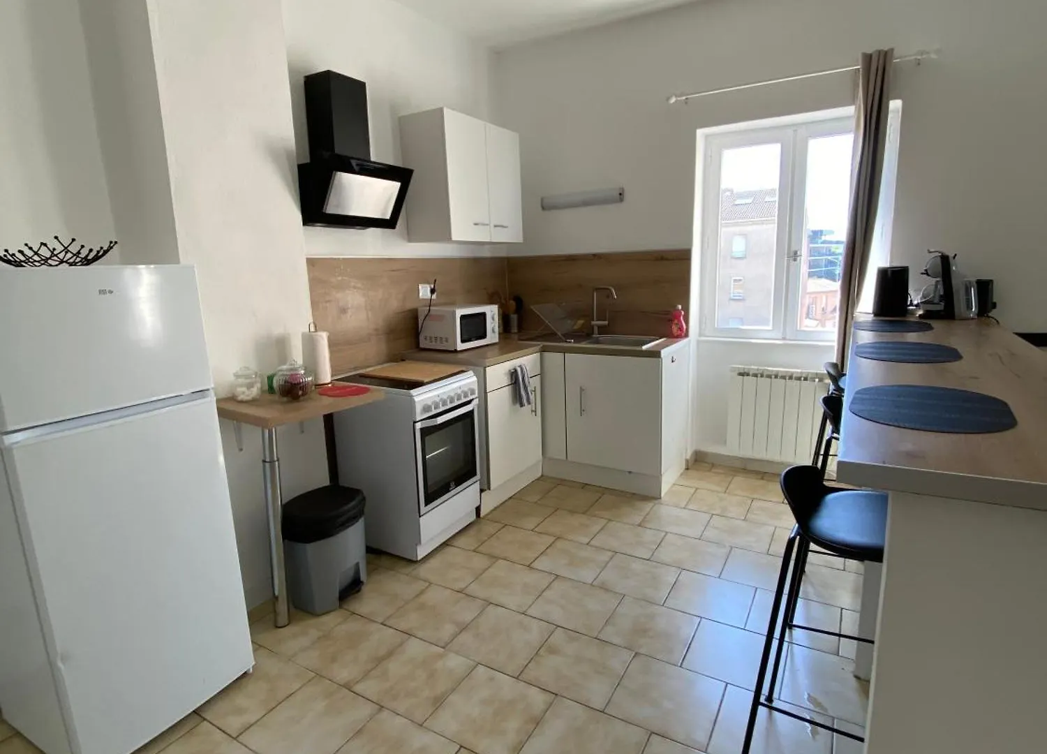 Spacious Light Apartment Montelimar France